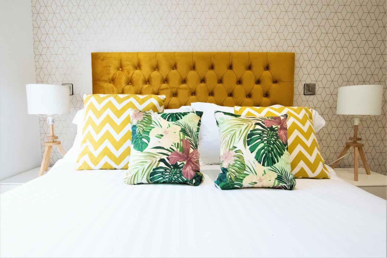 Rowan Tree - Your Apartament *