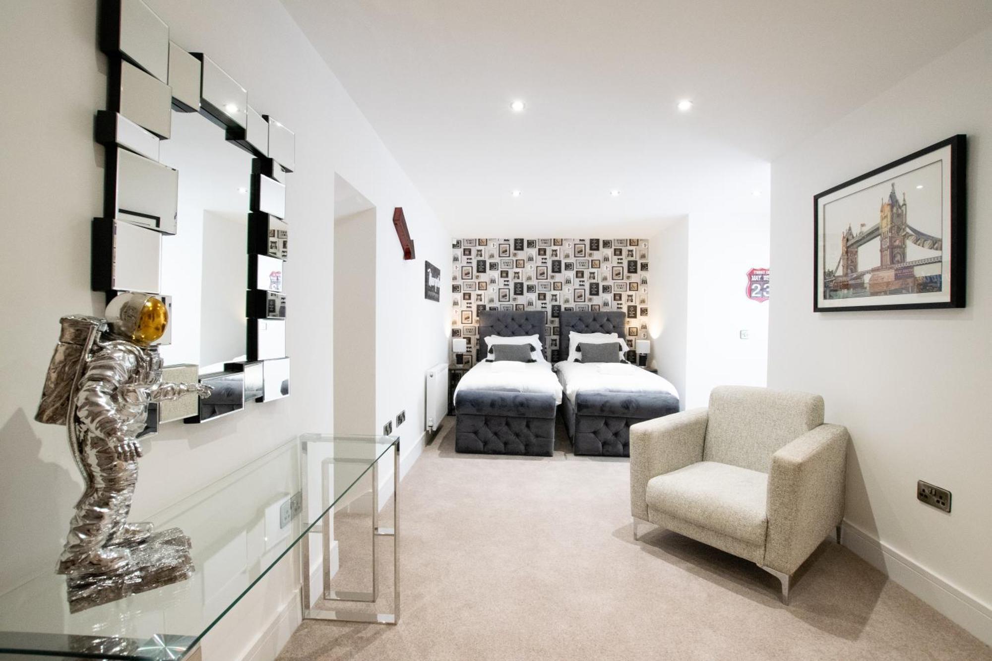 Rowan Tree - Your Apartamento